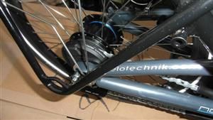 Scorpion FX mit SHIMANO Steps Antrieb